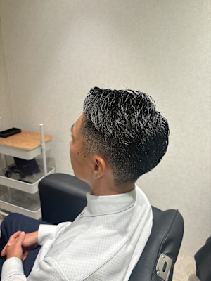 刈上げ×ツーブロック×スマート×ビジネス