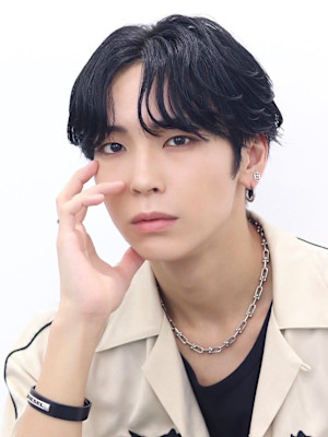 メンズサロン SHINE 大宮×スタイル