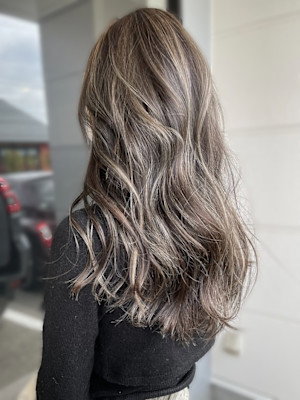 30代40代50代脱白髪染めグレイヘア白髪ぼかしハイライト