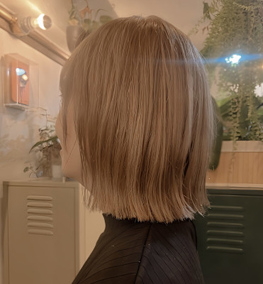みんな大好きベージュ系カラー ボブスタイル