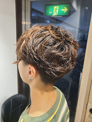 ハンサムショート×ナチュラルパーマ