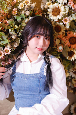 女の子満載の三つ編みツイン