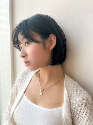 色っぽヘア韓国ボブ/ショートボブ/レイヤーカット/暗髪