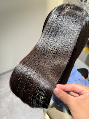 "髪質改善メテオストレートで叶える"くすみ艶髪『銀座/個室』