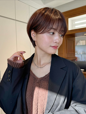 ショート/小顔/ニュアンスパーマ/黒髪/ネビージュ[原宿]