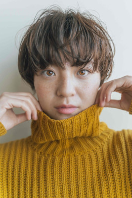 ベージュカラー