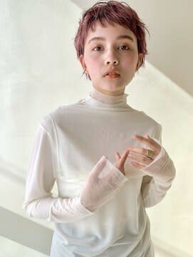 オン眉ショート