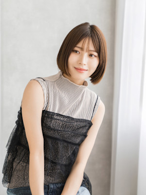 20代30代40代×ナチュラルボブ×前下がりボブ×ストレート