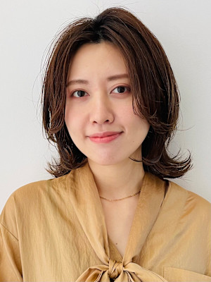 大人くびれレイヤー