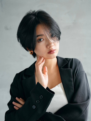 髪質改善大人ワンレンショートヘア美髪【Zina 福岡天神】