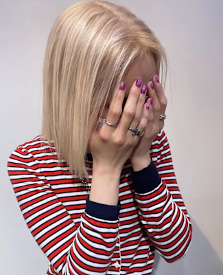 ホワイトベージュ