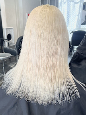 ハイトーン／抜きっぱなしブリーチ/ケアブリーチ