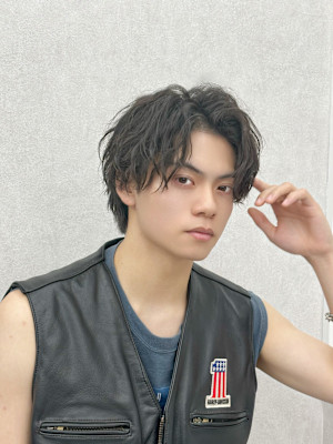 色気×爽やか ツイストスパイラルセンターパート