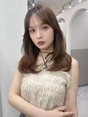 髪質改善毛先重めワンレンロング美髪*Zina銀座中央通り