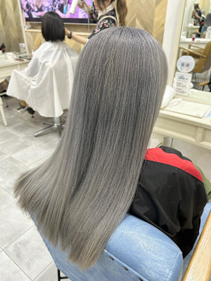 シルバーグレージュ♪/Shian立川/とーこ