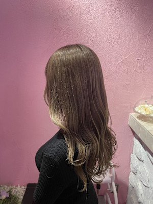 シフォンベージュ