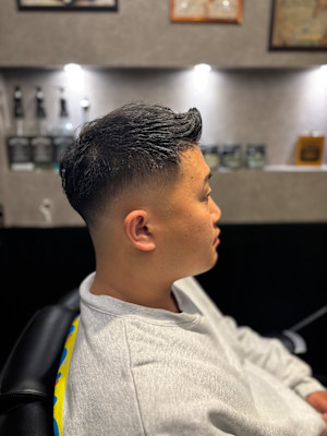 メンズミドルハイスキンアップバングスタイルメンズカット銀座