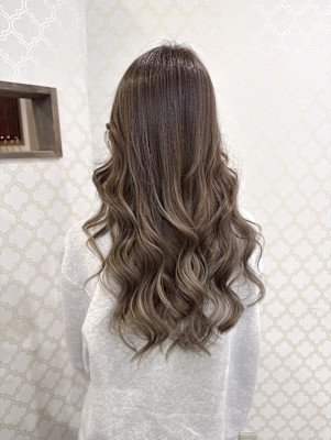 グレージュグラデーション