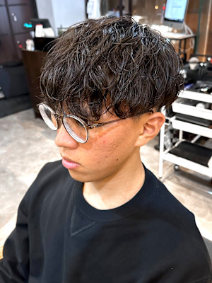 【IRIE 福岡】波巻きパーマスペインカール