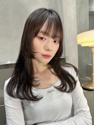 髪質改善ぱっつん前髪ストレート美髪*Zina千早