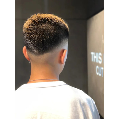 王道スキンフェード　バーバースタイル　おしゃれボウズ【札幌】