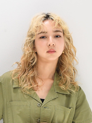 HAIR & MAKE EARTH 浜松志都呂店×スタイル