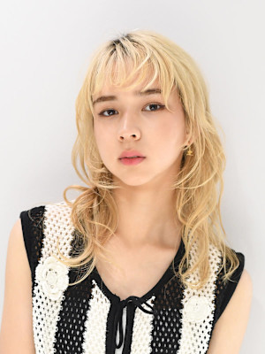 HAIR & MAKE EARTH 浜松志都呂店×スタイル