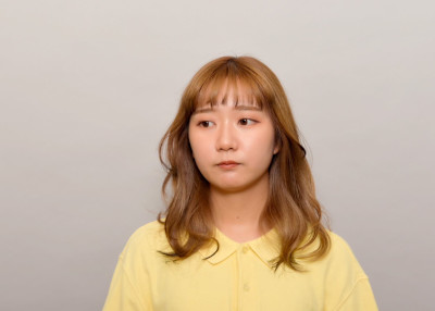 ミディアムレイヤースタイル