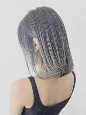 くびレイヤーボブルフネビージュ小顔ワンレンこなれミディ