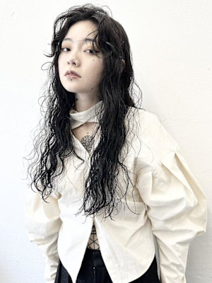 くびレイヤーボブルフネビージュ小顔ワンレンこなれミディ