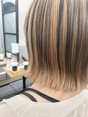 《ROW 川崎》ベージュアッシュブラックアンブレラ