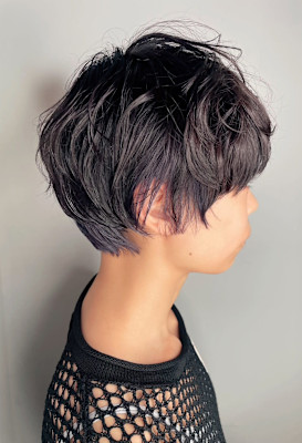 ディープパープルインナーカラー×ニュアンスパーマ