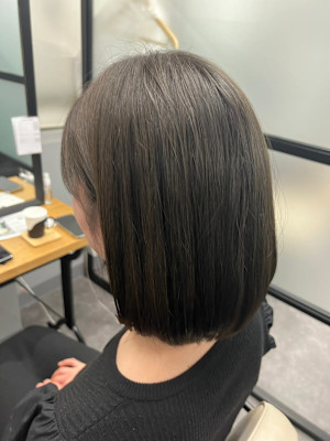 《ROW 川崎》まとまるロブ髪質改善トリートメント