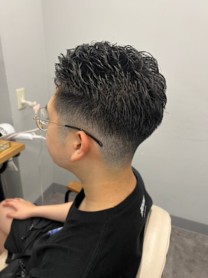 《ROW 川崎》メンズカット刈り上げ短髪フェード