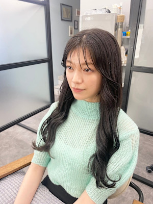 《ROW 川崎》韓国風ゆる巻きダークグレージュシー