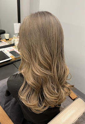 《ROW 川崎》ふんわりゆる巻き＊シルバーベージュ