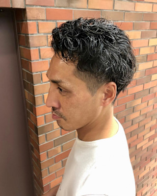 Blossom《髪質改善/縮毛矯正/ケアブリーチ/艶カラー》