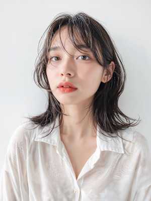 暗髪ネイビージュ×外ハネセミディ【髪質改善　梅田　大阪】