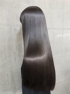 髪質改善　前髪カット　韓国風　トリートメント　縮毛矯正