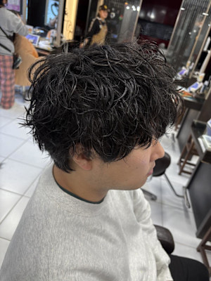 ナチュラルなシャドウパーマ　岩崎錦糸町北口