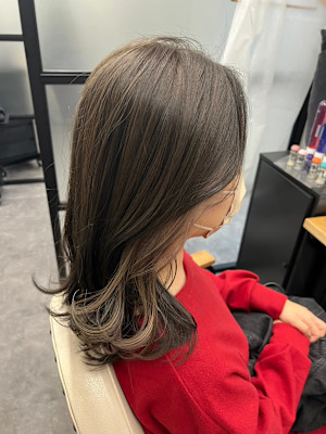 レイヤーロンググレーベージュ柔らかブラウンアッシュインナー