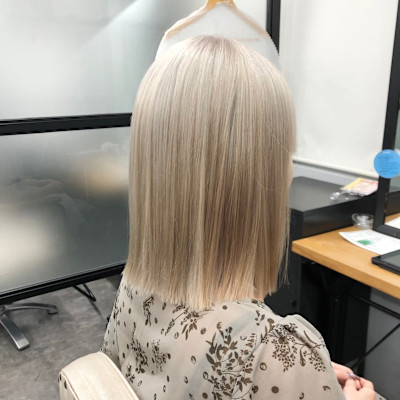 《N° blao 名古屋栄》ヘアケアが大事！ホワイトベージュ