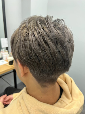 《N° blao 名古屋栄》メンズシルバーアッシュハイトーン