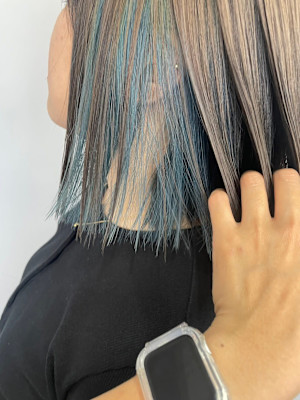 《N° blao 名古屋栄》グレージュ×インナーモスグリーン