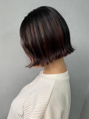 ぱつっと外はねボブ×ピンクベージュMI