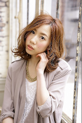 ふんわり揺れるナチュラルウェーブ