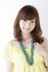 フェミニンサマーガール