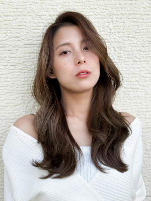 くびレイヤーロングエモージュ小顔ワンレン前髪