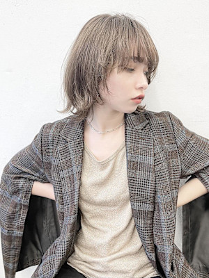 くびレイヤーボブルフネビージュ小顔ワンレンこなれミディ