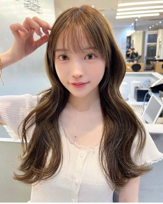 髪質改善小顔ハイトーンベージュ美髪*Zina高田馬場